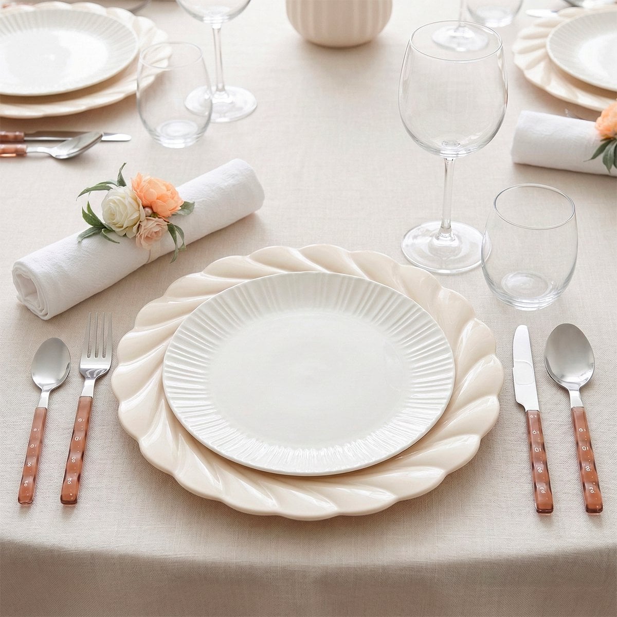 Hausfrau 24 Stück in Silber mit rosa Griff