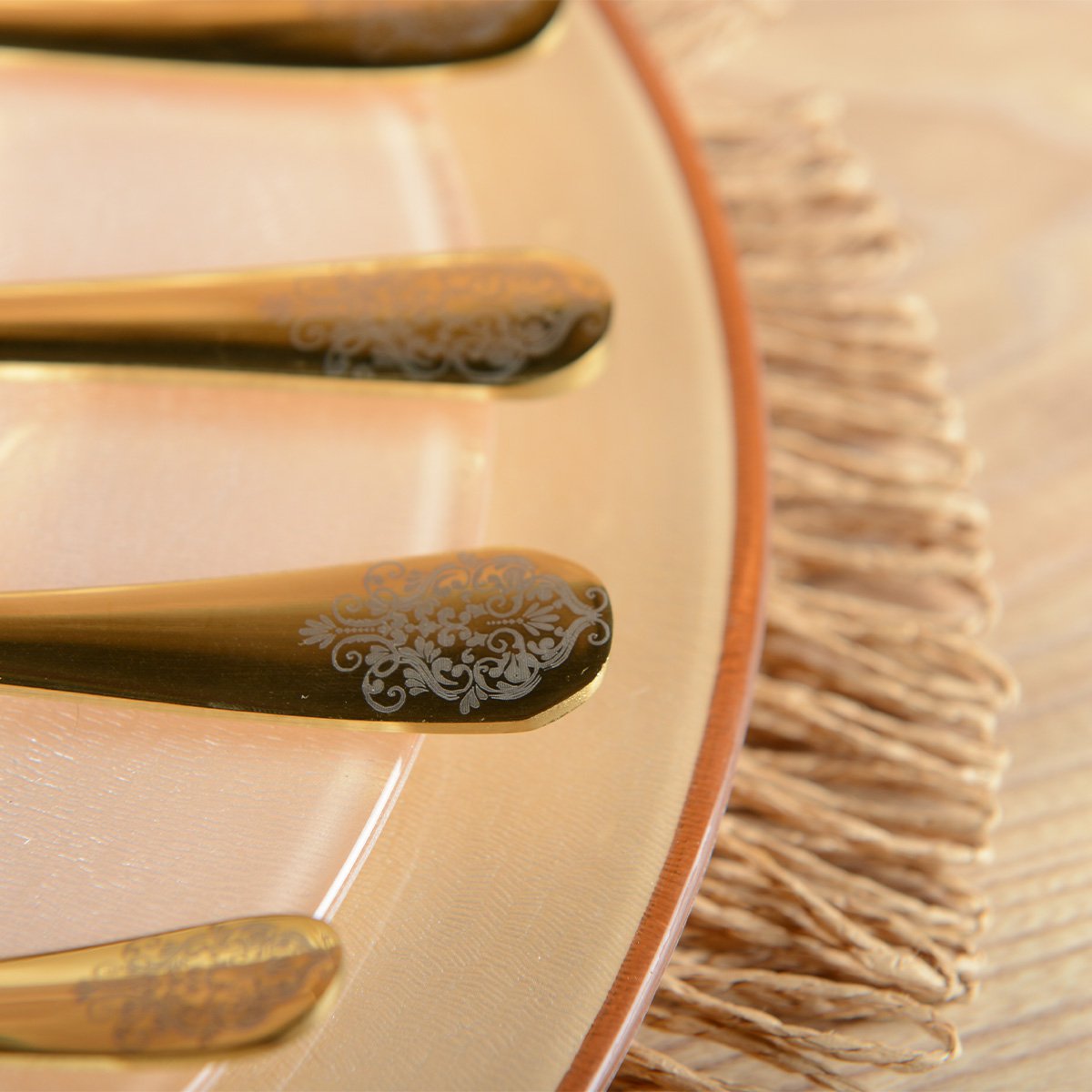 Hausfrau 24 Stück Gold Brilliant Arabesque